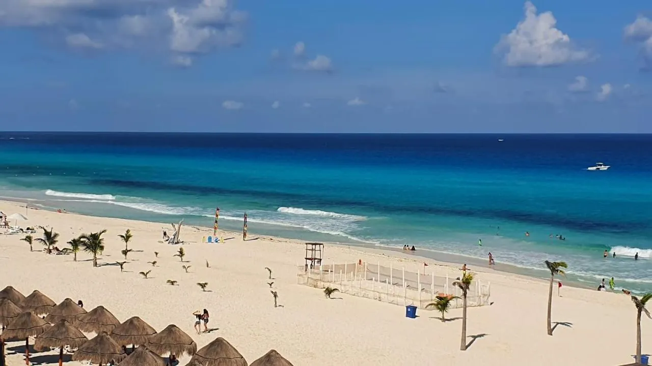 Hotel Luna, 2 Beds En La Mejor Ubicacion De Cancun